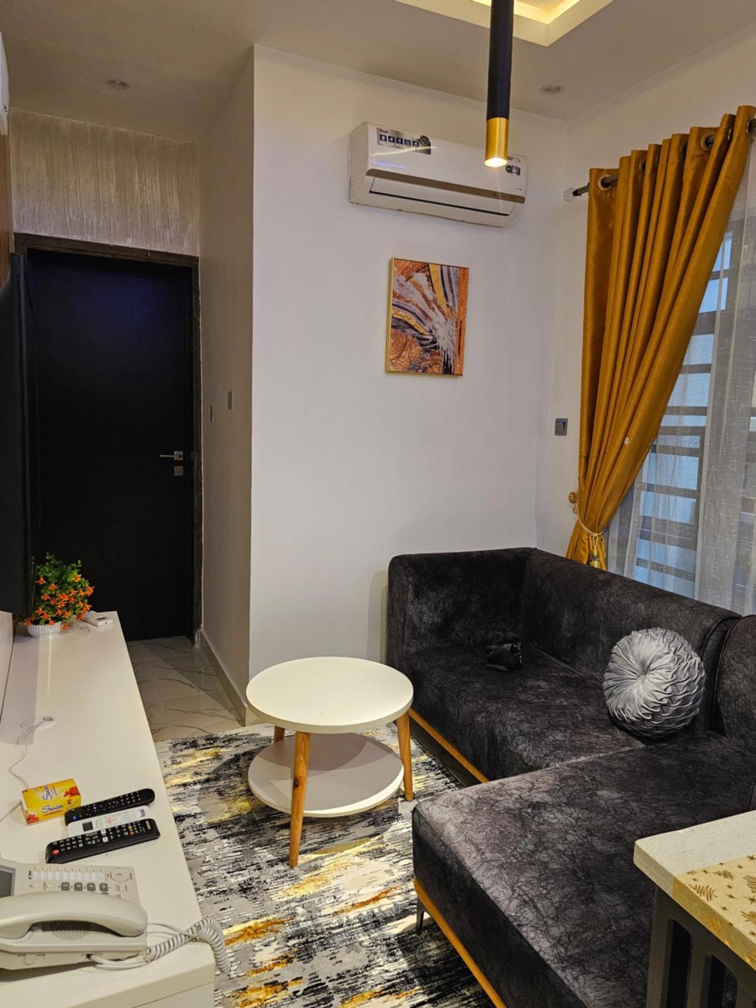 Sapphire Residences By Crystal Magodo Ikeja Zewnętrze zdjęcie